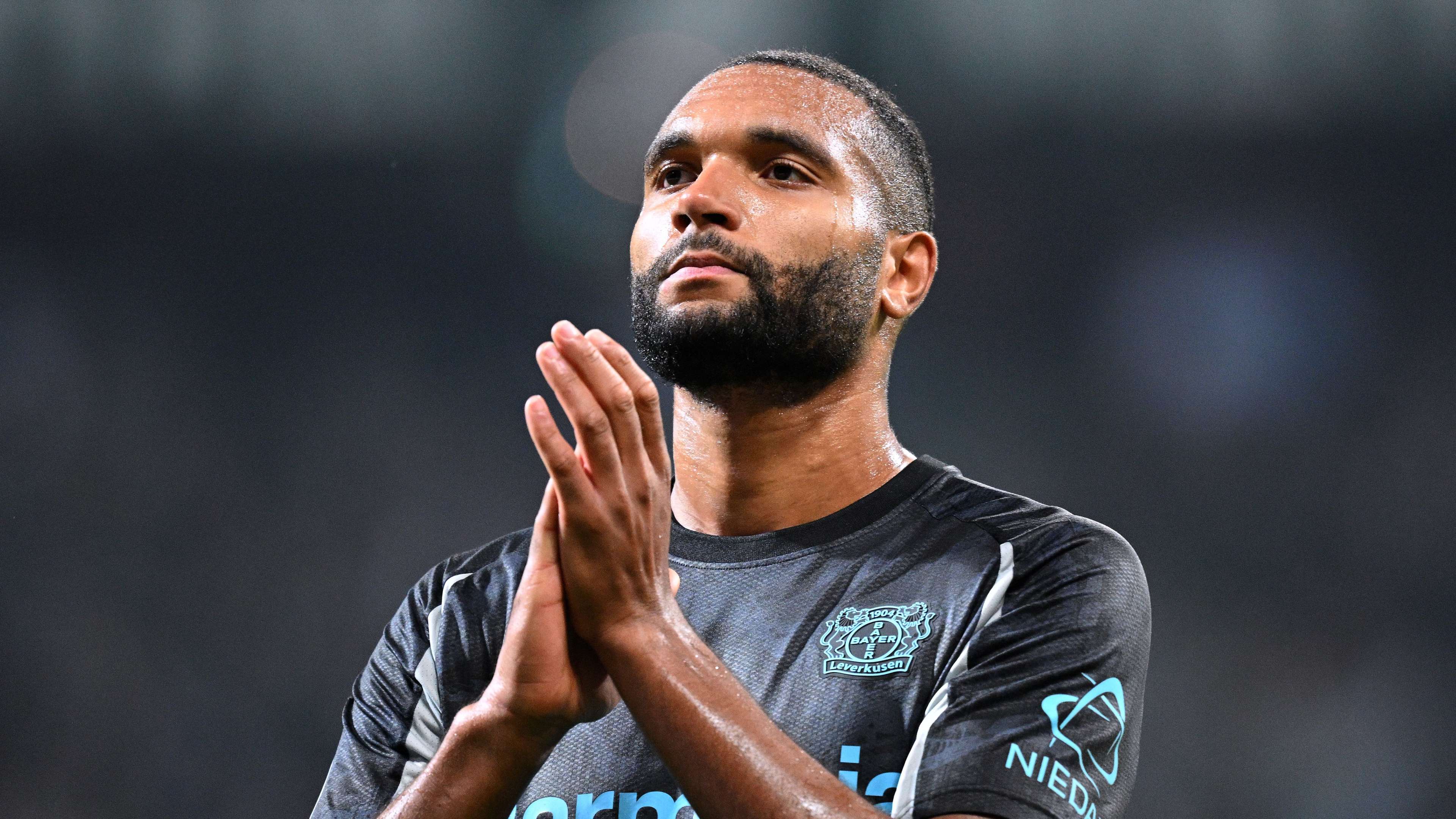 而曼城则充 而曼城则充